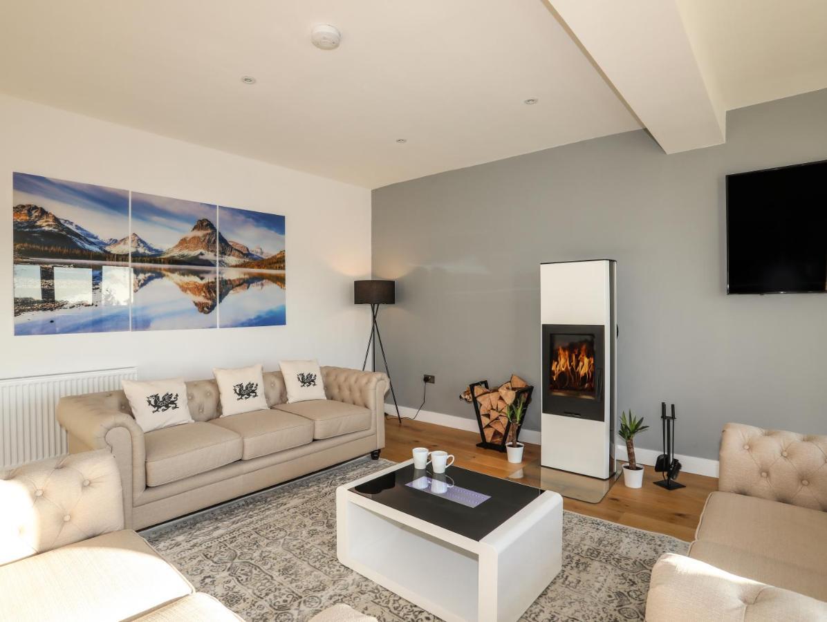 Bryn Min Manton Penthouse Lägenhet Caernarfon Exteriör bild