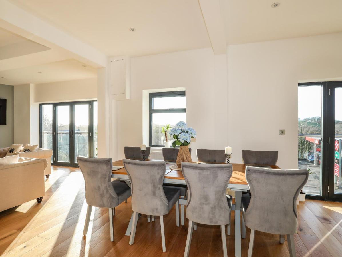 Bryn Min Manton Penthouse Lägenhet Caernarfon Exteriör bild